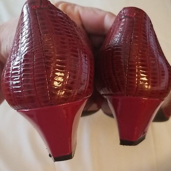 Michelle D. Ferrari Red Elenor low heel shoes 8M WITH box vintage 1950 style - Picture 5 of 5